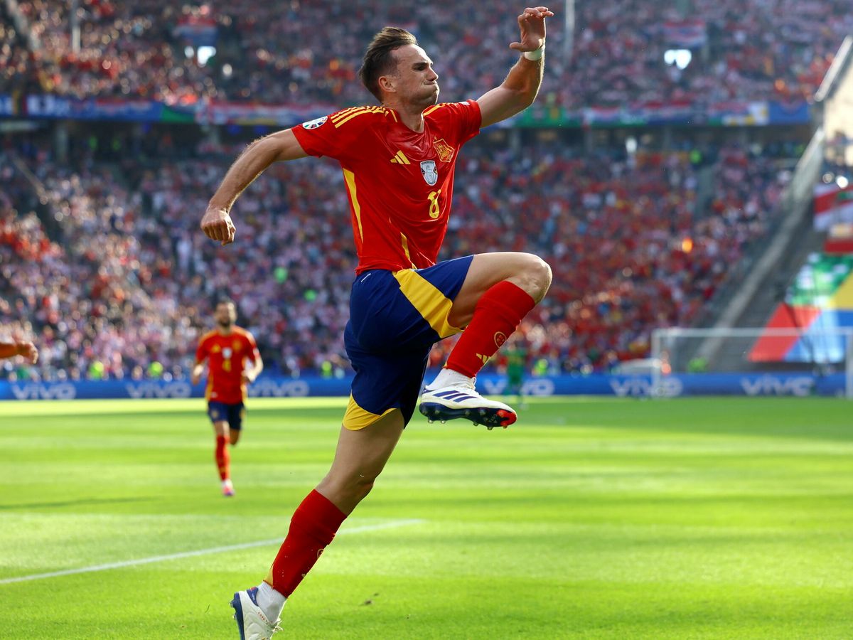 Foto: Fabián marcó el segundo gol de España. (EFE/Filip Singer)