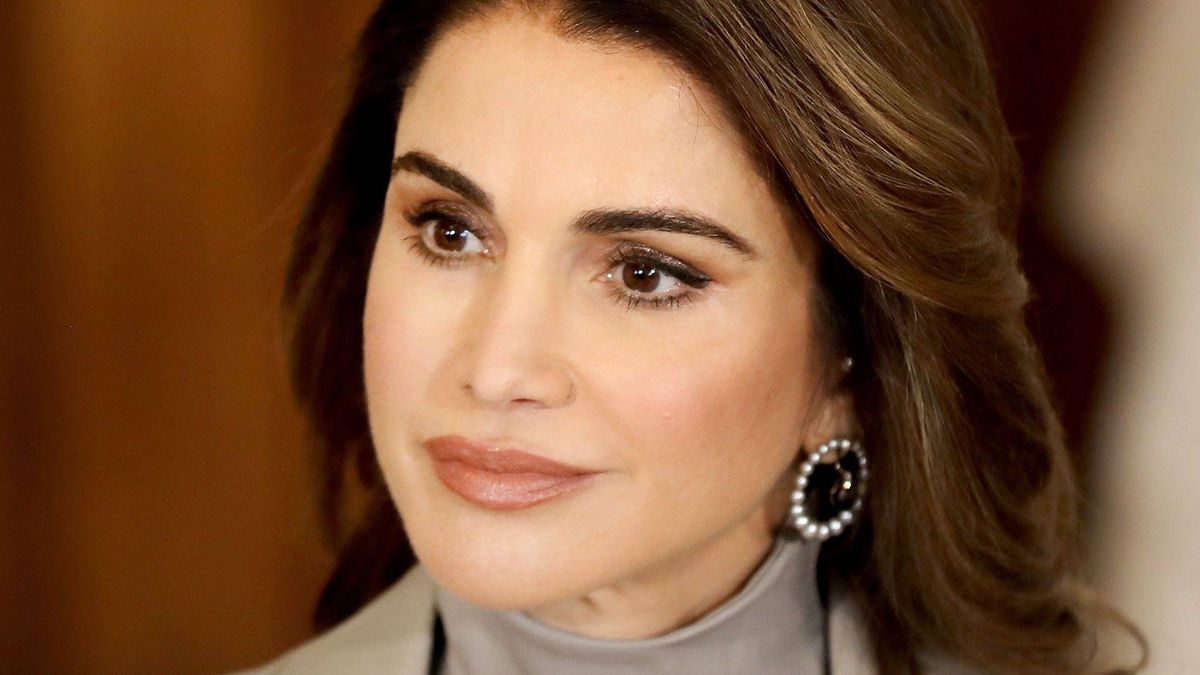 Rania de Jordania justifica sus gastos en moda con un sorprendente comunicado