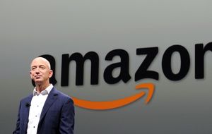 Los 'correos bomba' de Bezos que atemorizan a sus empleados