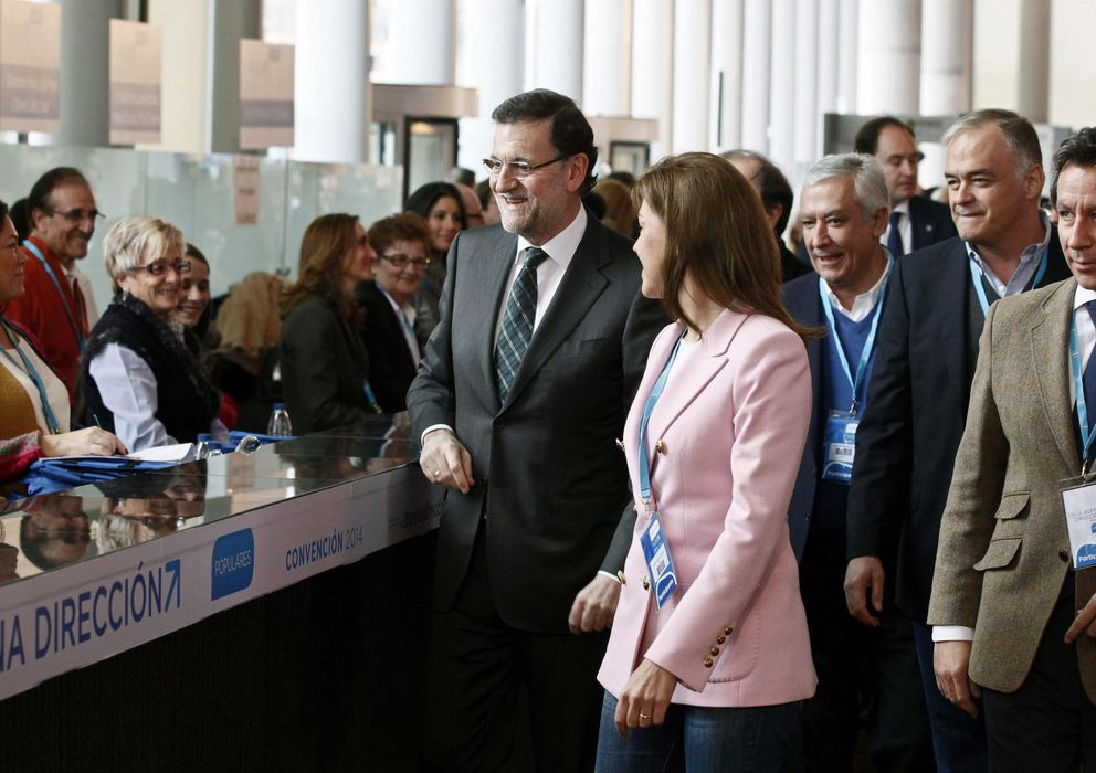 Foto: ariano Rajoy (5d), a su llegada a la Convención Nacional del PP (Efe).