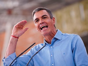 El PSOE ya tiene su lema: "Somos corruptos, y qué"