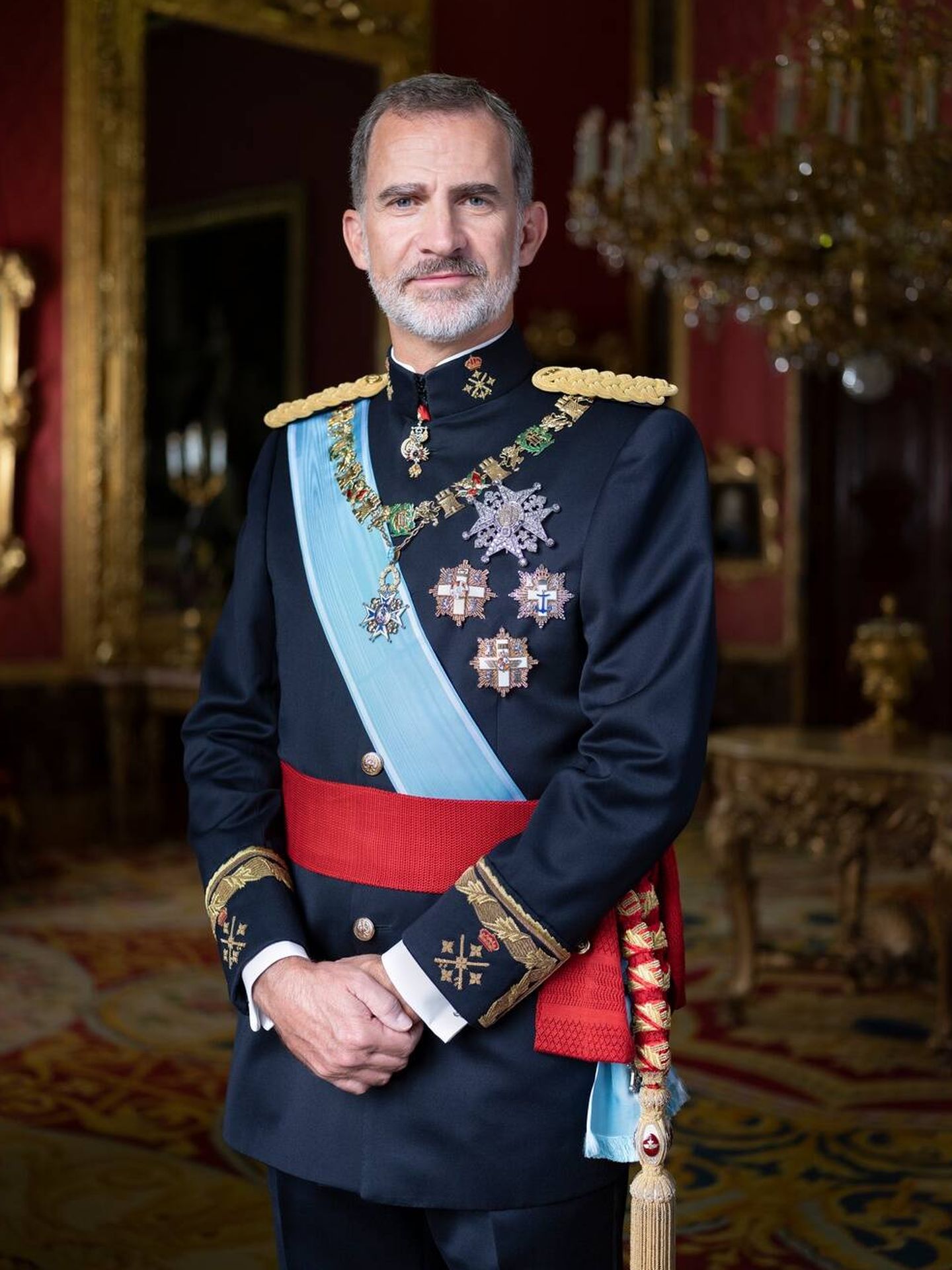El collar de la Orden de Carlos III en una imagen oficial del rey Felipe VI. (Casa Real)