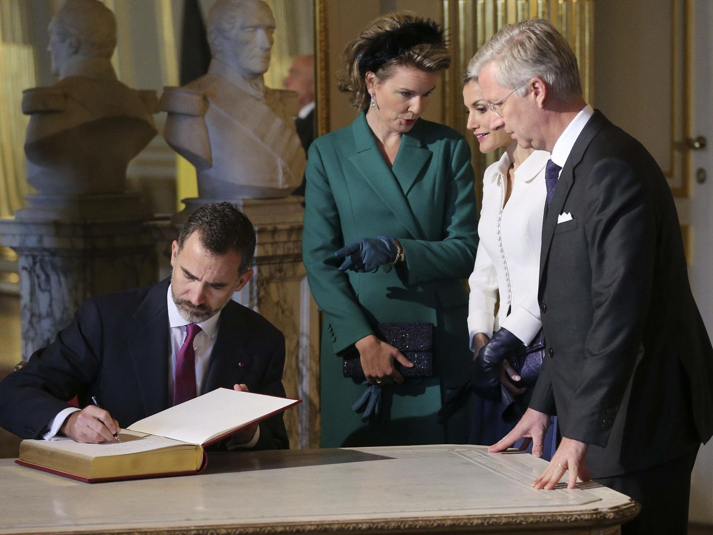 En 2014, con los reyes Felipe y Letizia. (EFE)