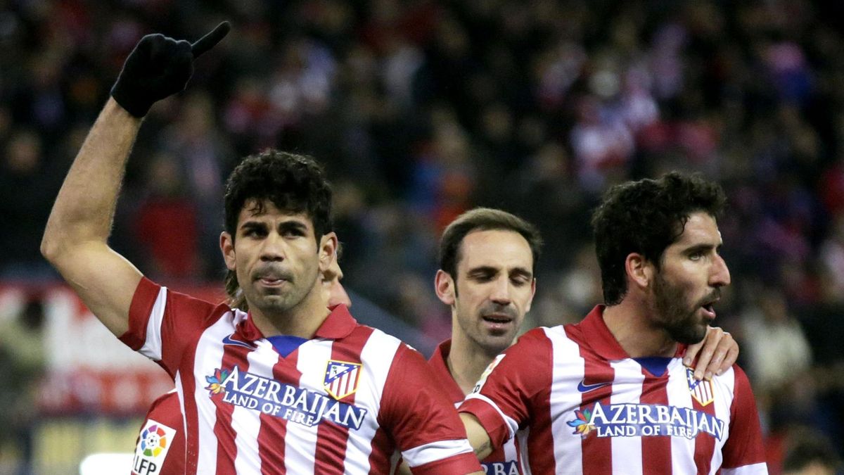 Diego Costa y Negredo marcan el paso en la delantera de España, que sigue entre dudas