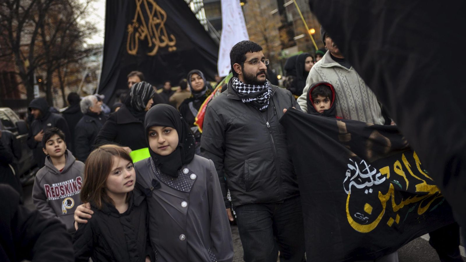 Foto: Musulmanes chiíes estadounidenses marchan hacia la Casa Blanca para protestar contra el Estado Islámico, el 6 de diciembre de 2015. (Reuters)