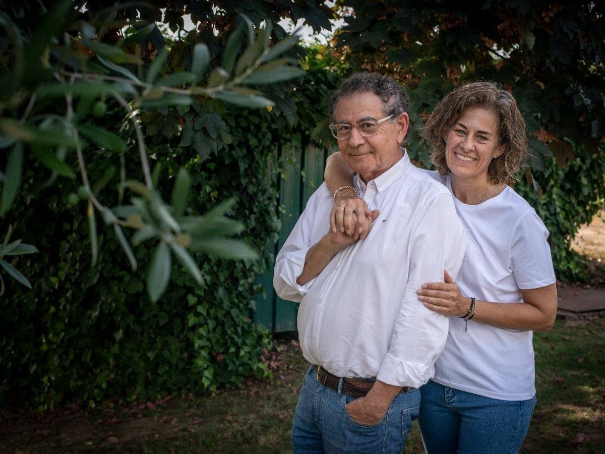 Foto: Roberto Verino y su hija Cristina Mariño. (Twitter de Roberto Verino)