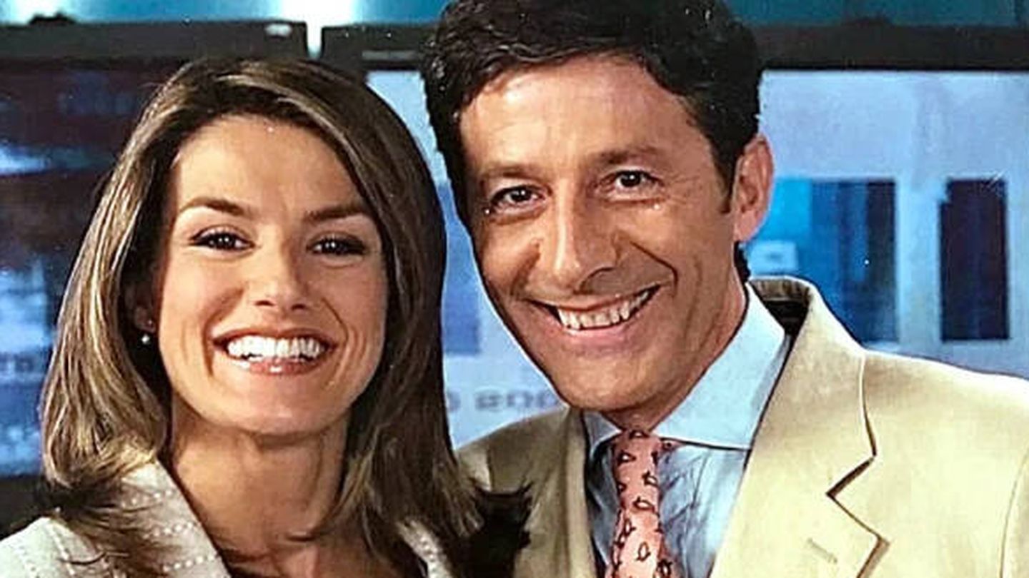 Jesús Álvarez y Letizia Ortiz como presentadores de RTVE.