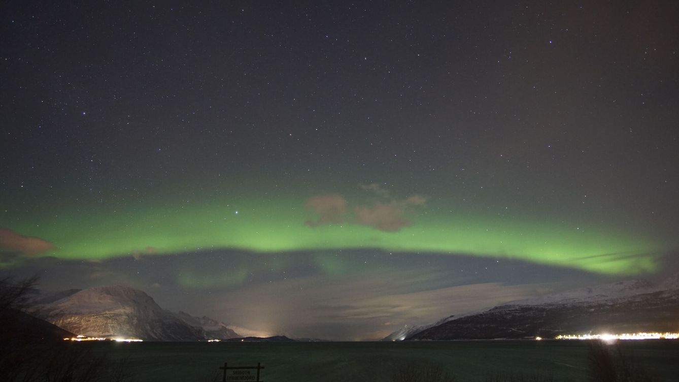 Foto: Imagen de una aurora boreal este mes de febrero en Finlandia, cerca del Círculo Polar Ártico. (EFE/Félix Sánchez Tembleque)