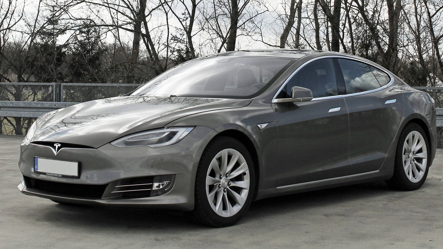 Tesla Model S de 2016. (Foto: Wikimedia)