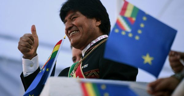 Foto: El presidente de Bolivia Evo Morales durante un desfile en La Paz, Bolivia, el 22 de marzo de 2018. (Reuters)