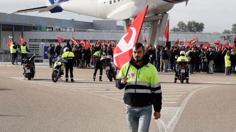 La huelga paraliza en Sevilla las fábricas de Airbus, que amenaza con más ajustes