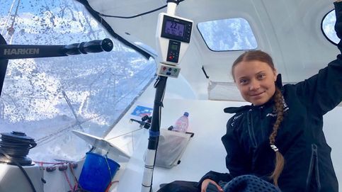 Greta Thunberg llega a Nueva York tras 14 días de travesía atlántica en un velero