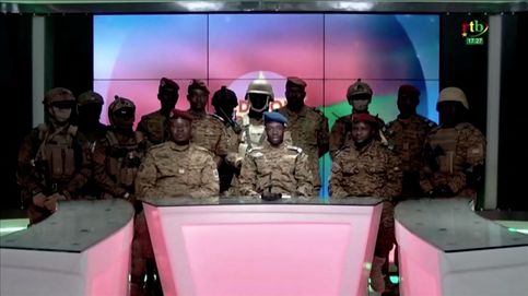 Militares disuelven el Gobierno y Parlamento de Burkina Faso tras arrestar al presidente