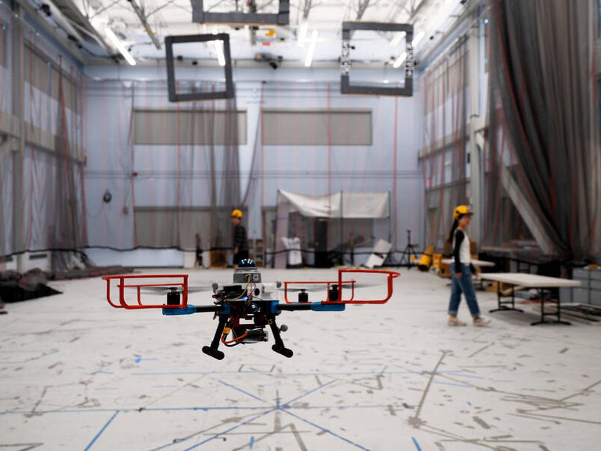MIT desenvolve sistema que impede colisões de drones com obstáculos em movimento em locais desconhecidos