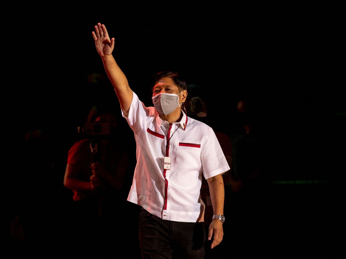 Foto: Acto de final de campaña de Bongbong Marcos. (Reuters/Eloisa López)