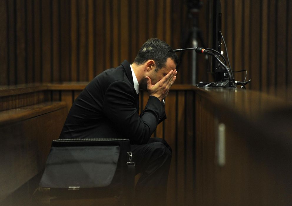 Foto: Oscar Pistorius, en un momento del juicio por el supuesto asesinato de su novia.