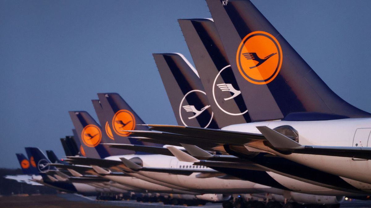 Lufthansa despega en bolsa tras un posible rescate de 9.000M de Alemania