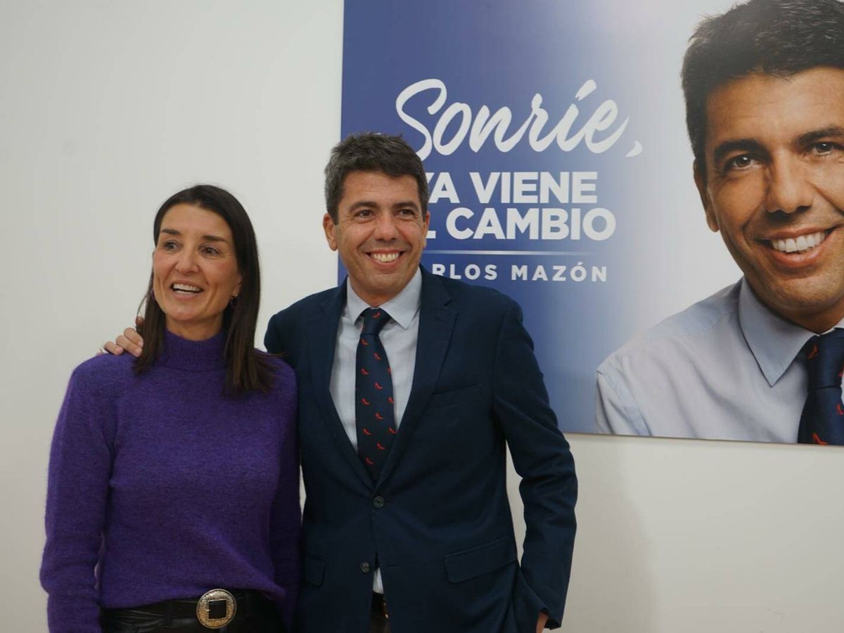 Foto: Ruth Merino y Carlos Mazón, en la sede del PP. 