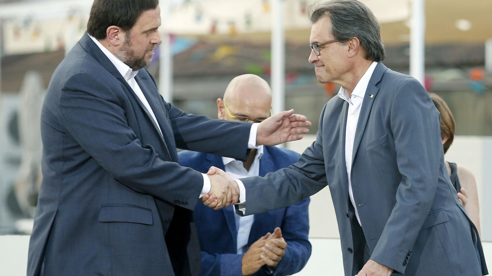 Foto: El presidente de la Generalitat y de CDC, Artur Mas, y el presidente de ERC, Oriol Junqueras. (Efe)