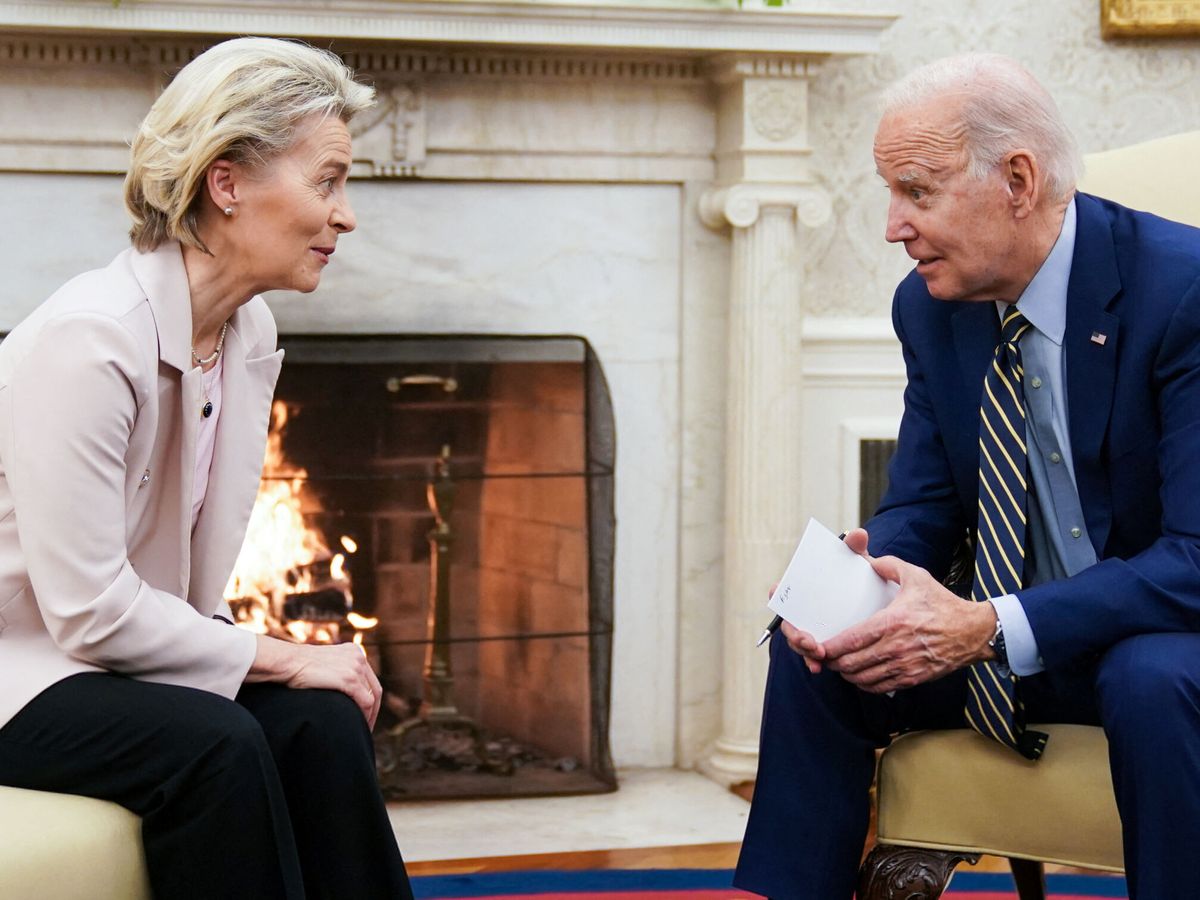 Foto: Ursula Von der Leyen y Joe Biden. (Reuter/Sarah Silbiger)