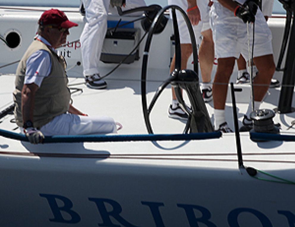 Foto: El Rey Juan Carlos deja las competiciones de vela