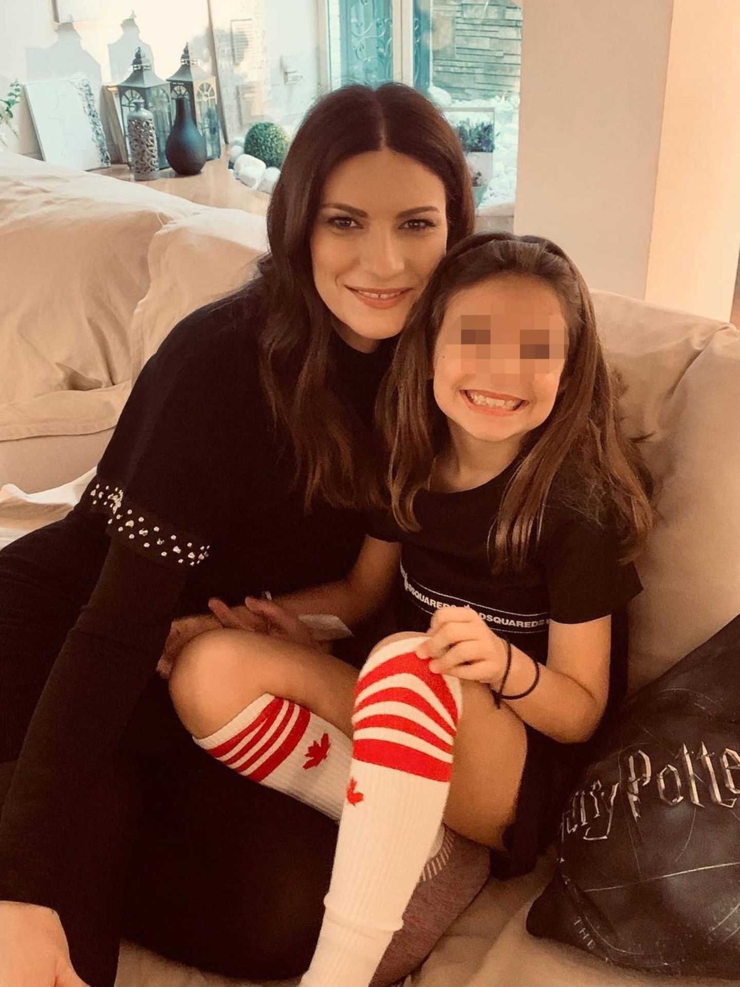 Laura Pausini y su hija, en redes sociales. (Instagram @laurapausini)