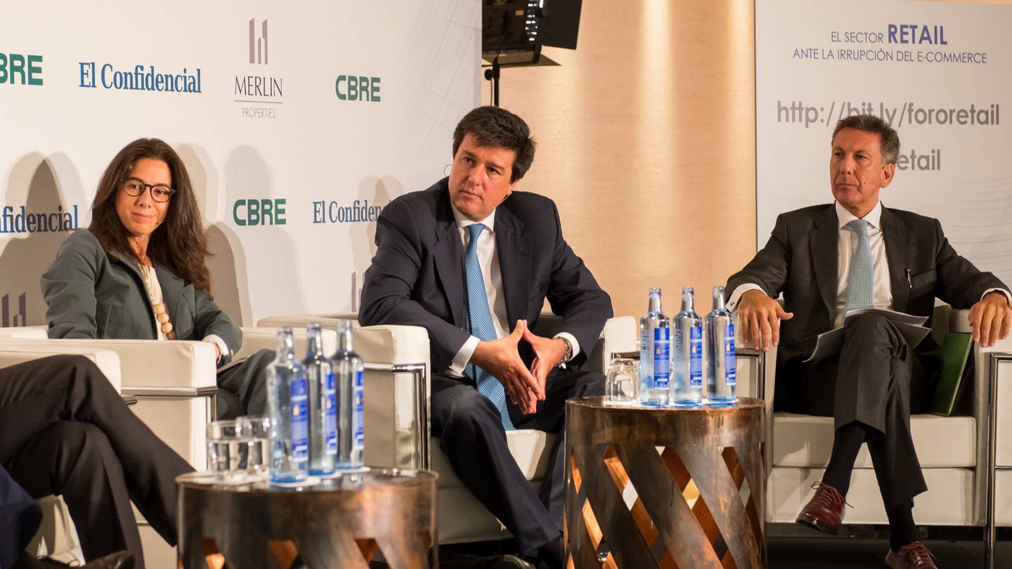 Mosiri Cabezas (Ikea), Imael Clemente (Merlin Properties) y Enrique Martínez Laguna (CBRE).