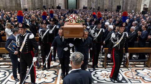 Noticia de Italia despide a Silvio Berlusconi con un  funeral de Estado desde la catedral de Milán