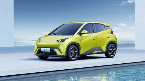  Más pequeños y en torno a 20.000 euros: así será la nueva batalla por el coche eléctrico barato