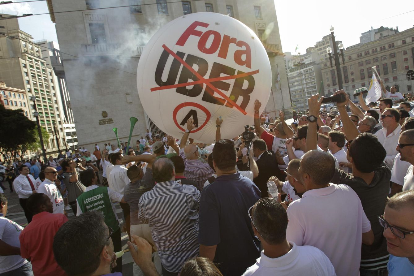 Protestas contra Uber en Brasil