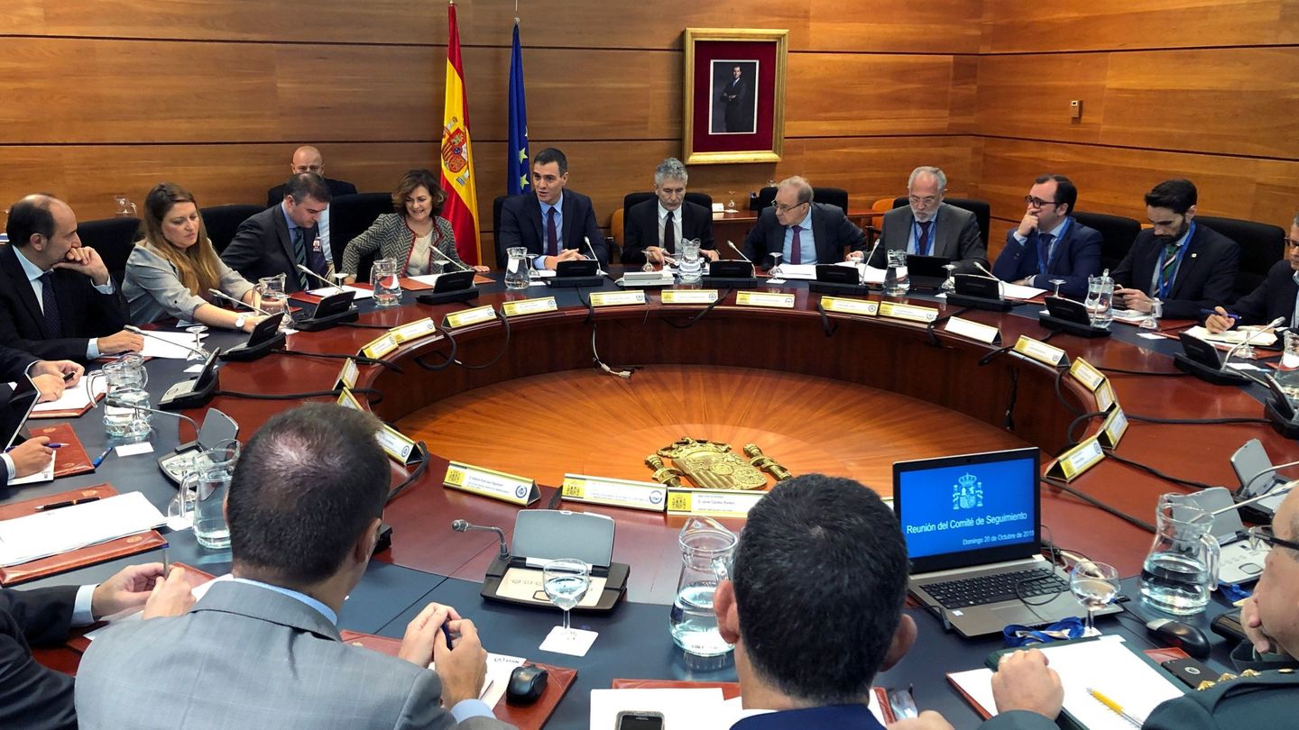 El jefe del Ejecutivo en funciones, Pedro Sánchez, preside este domingo en el Palacio de la Moncloa la reunión del Comité de seguimiento de la situación en Cataluña.