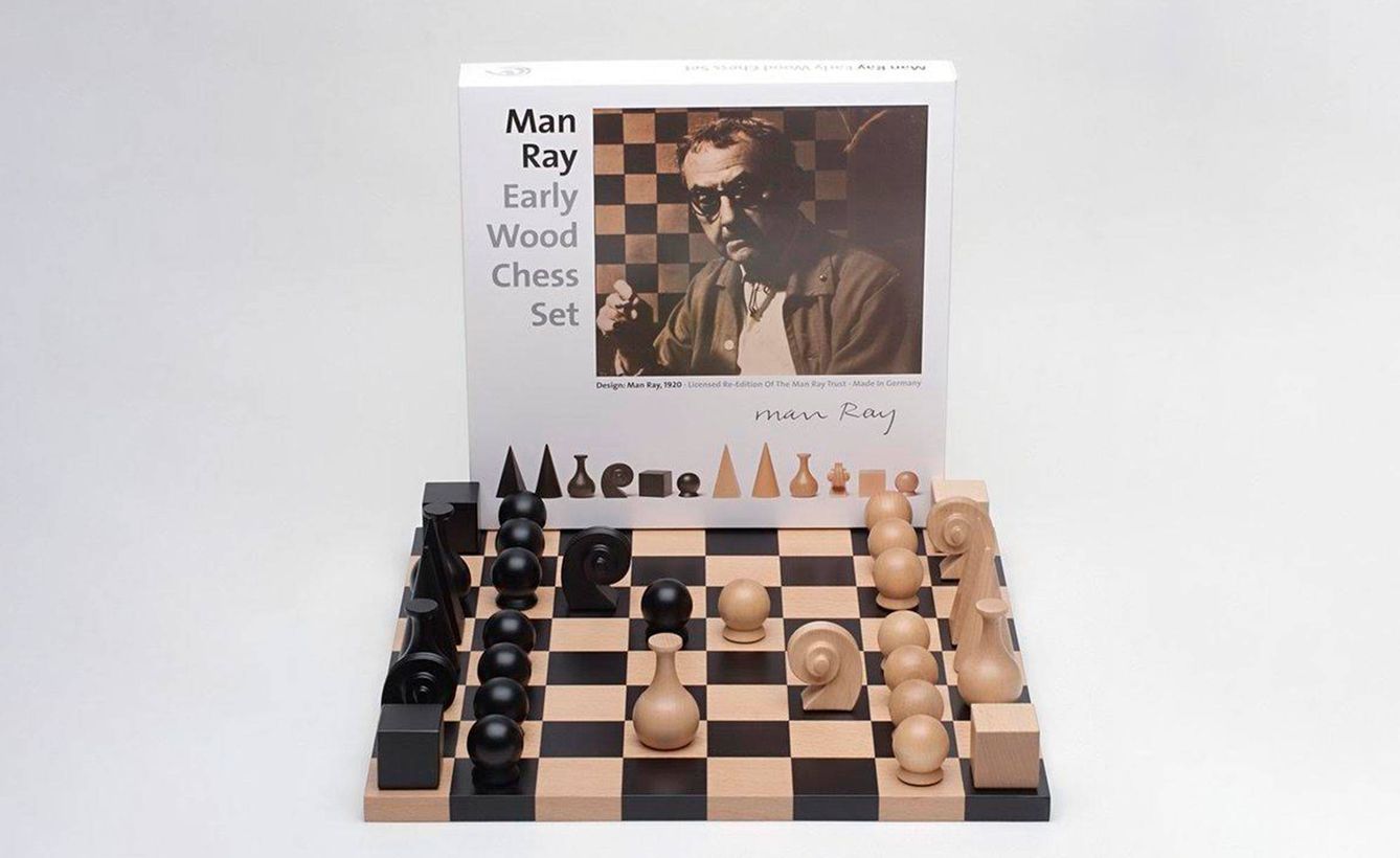Foto: Ajedrez de Man Ray, reeditado por Man Ray Trust, el establecimiento que rinde homenaje a sus obras. 