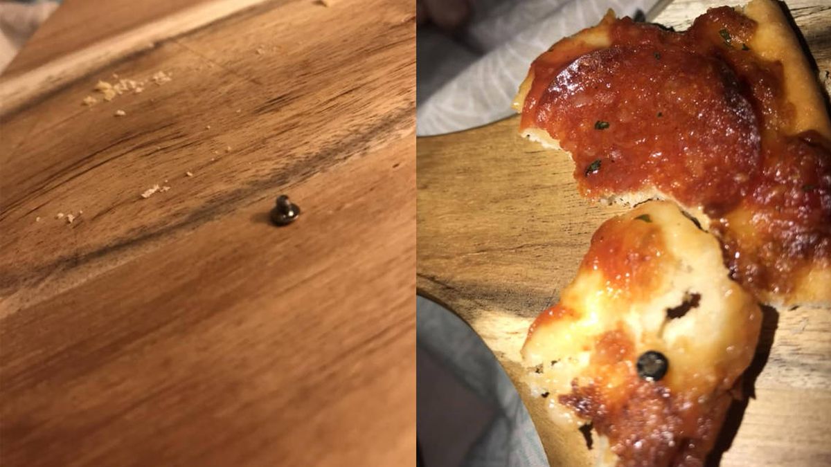 Encuentra un tornillo mientras se come una pizza congelada en Australia