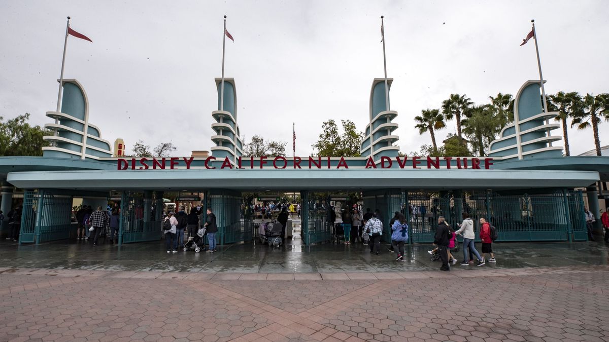 Disney pierde un 91% del beneficio por el cierre de sus parques de atracciones