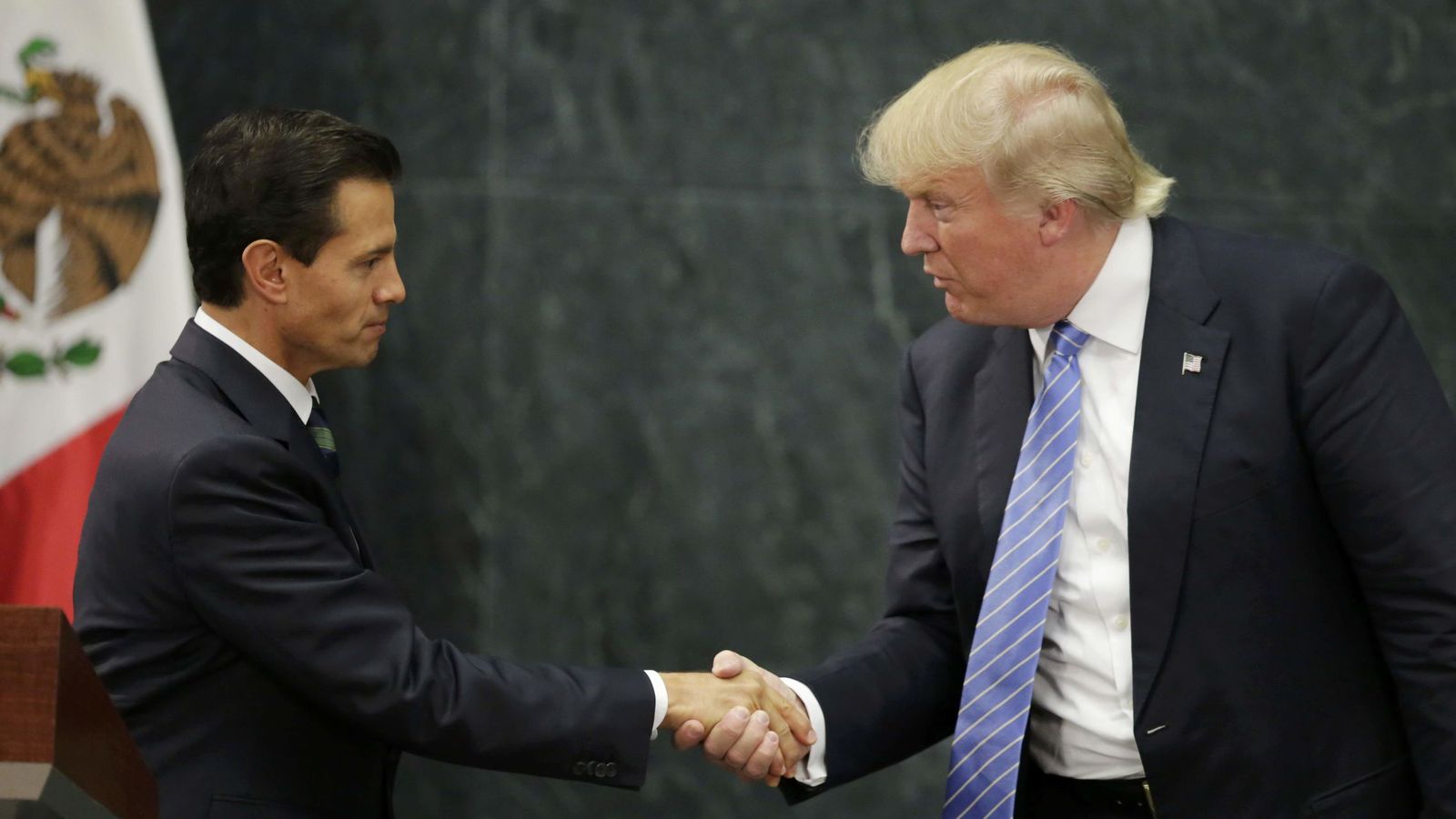 Foto: Donald Trump junto al presidente mexicano Enrique Peña Nieto (i). (Reuters)