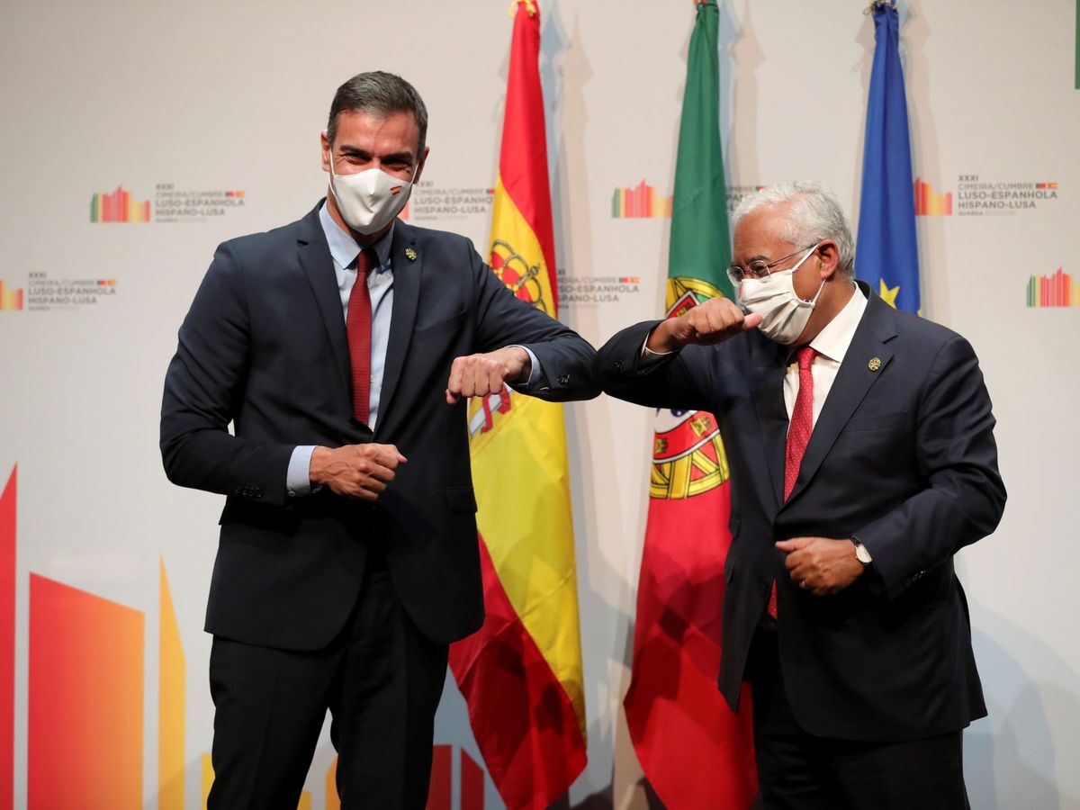 Foto: Pedro Sánchez y el primer ministro portugués, António Costa. (EFE) 