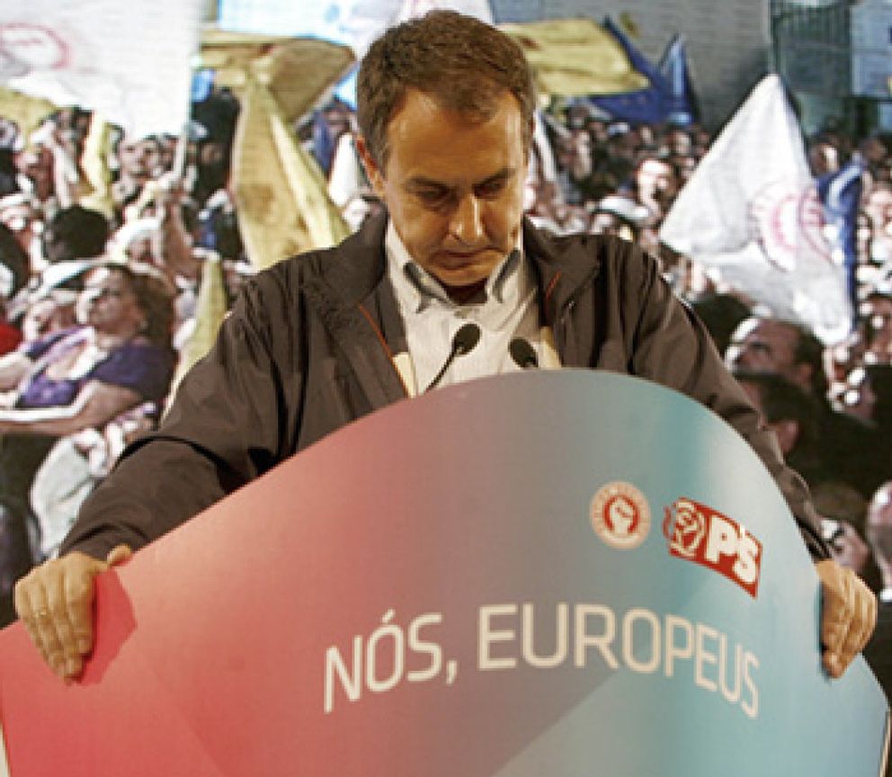 Foto: Las Europeas dejan ‘tocado’ a Zapatero para afrontar los Presupuestos y el paro