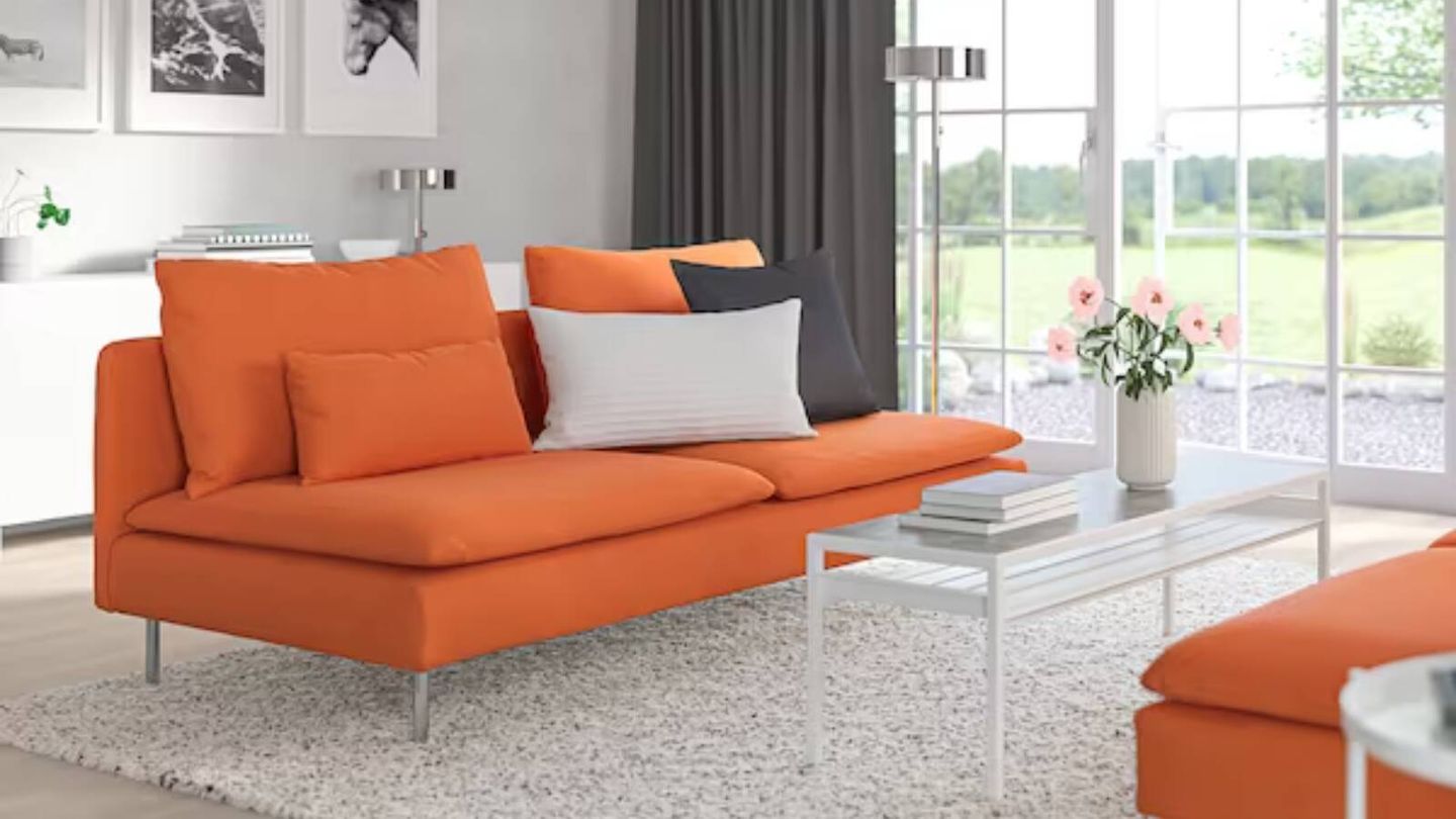 Minimalistas, coloridos y cómodos, así son los sofás del momento. (Cortesía/Ikea)