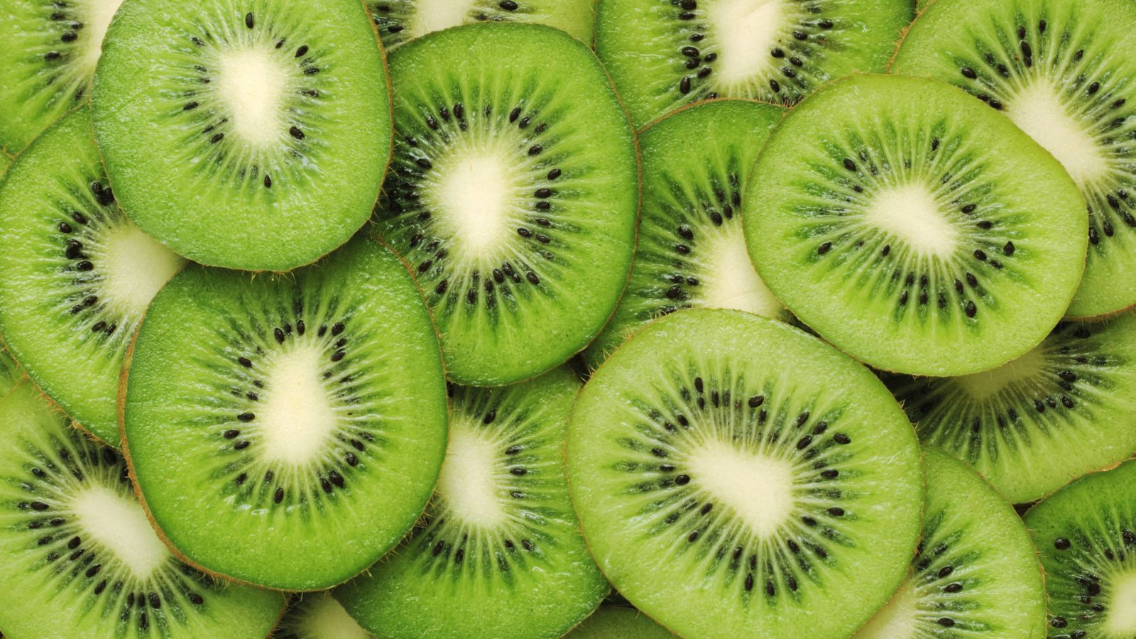 Foto: El kiwi es uno de los alimentos más ricos en vitamina C. (iStock)
