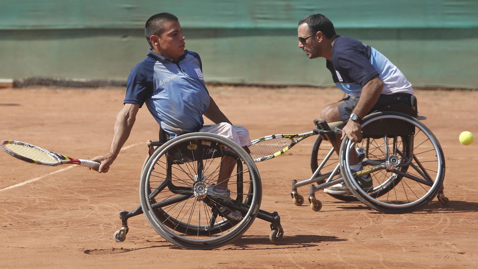 Foto: Hay vida para los deportistas que sufren accidentes y psicólogos y fisioterapéutas son básicos en la recuperación de los afectados (EFE)