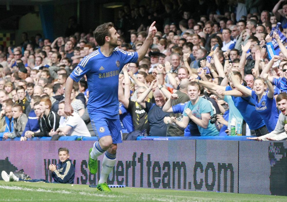 Foto: El delantero español Juan Mata celebra un gol con el Chelsea.