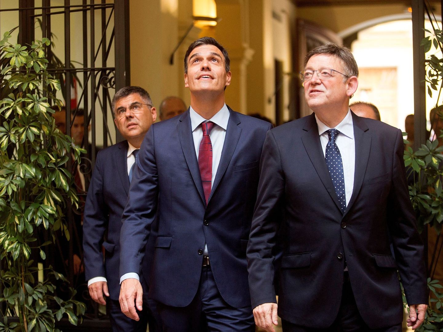 El presidente del Gobierno, Pedro Sánchez, y el 'president' de la Generalitat valenciana, Ximo Puig.
