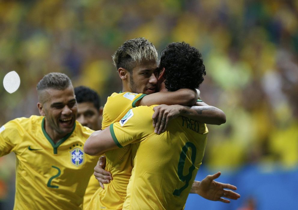 Foto: Neymar celebra un gol con Brasil (Reuters). 