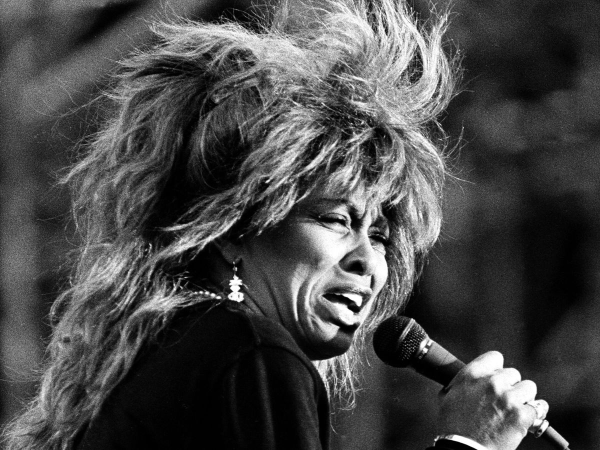 Foto: Tina Turner, durante un concierto en los años 80. (Reuters/Michael Urban)