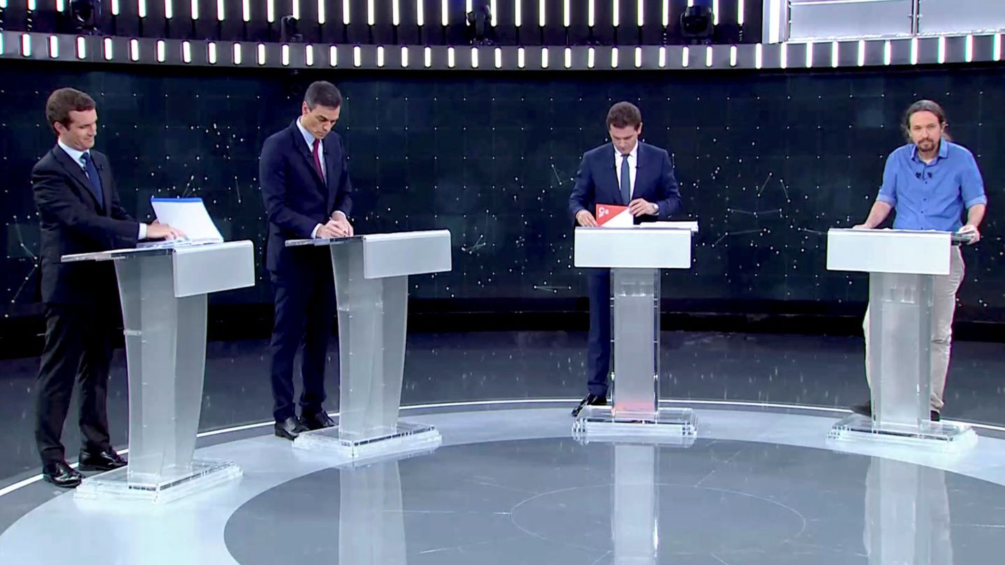 Pablo Casado, Pedro Sánchez, Albert Rivera y Pablo Iglesias, el pasado 22 de abril en el debate a cuatro en RTVE. (Reuters)