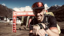 Diario de una ultramaratón en el Himalaya: el murciano que subió al podio tras tocar fondo