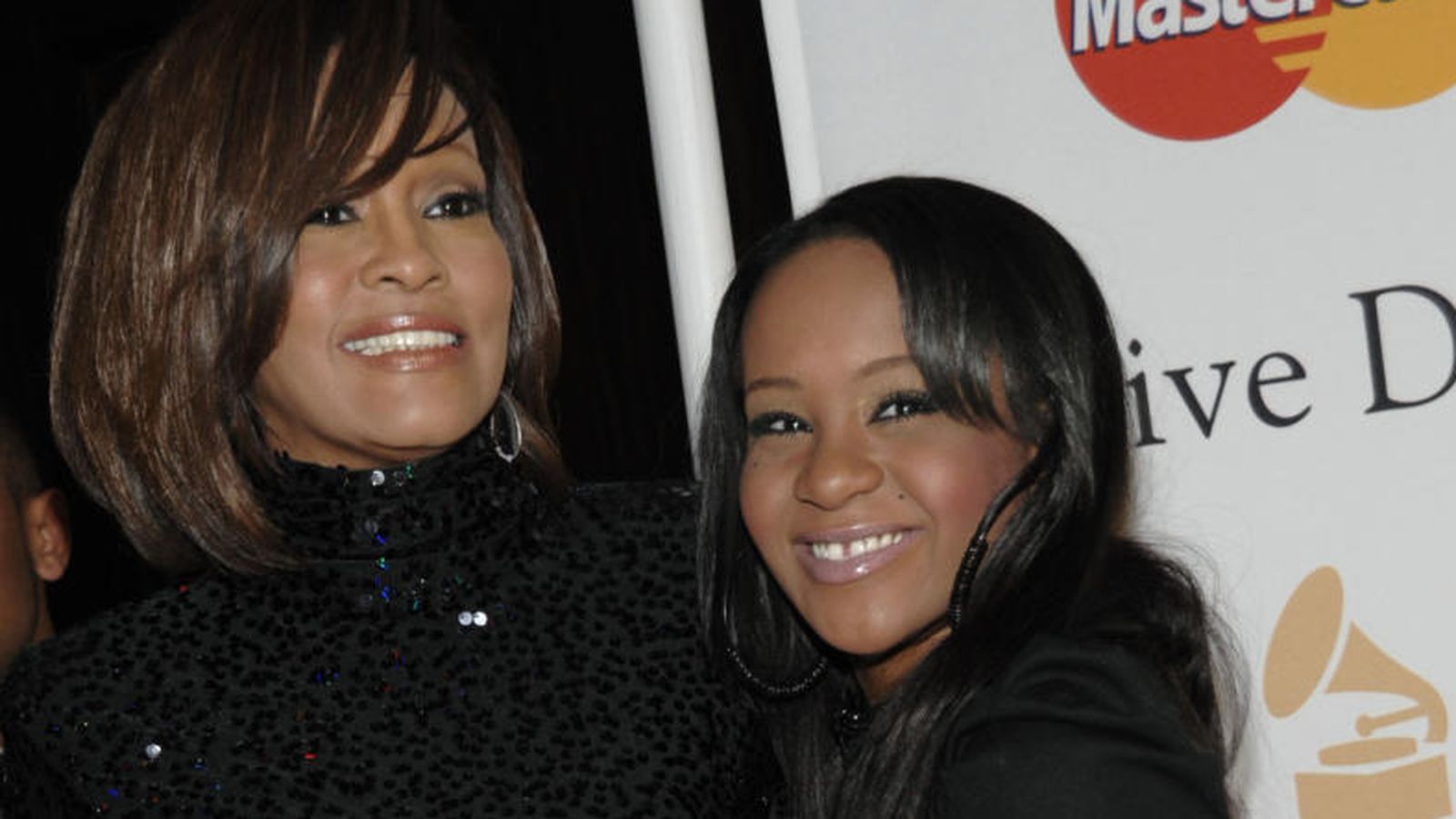 Foto: Whitney Houston y su hija en una imagen de archivo (Gtres)