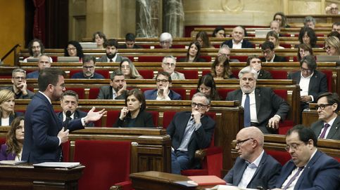 Video, en directo | El nuevo Parlament de Cataluña se constituye y elige a su nuevo presidente sin mayorías claras