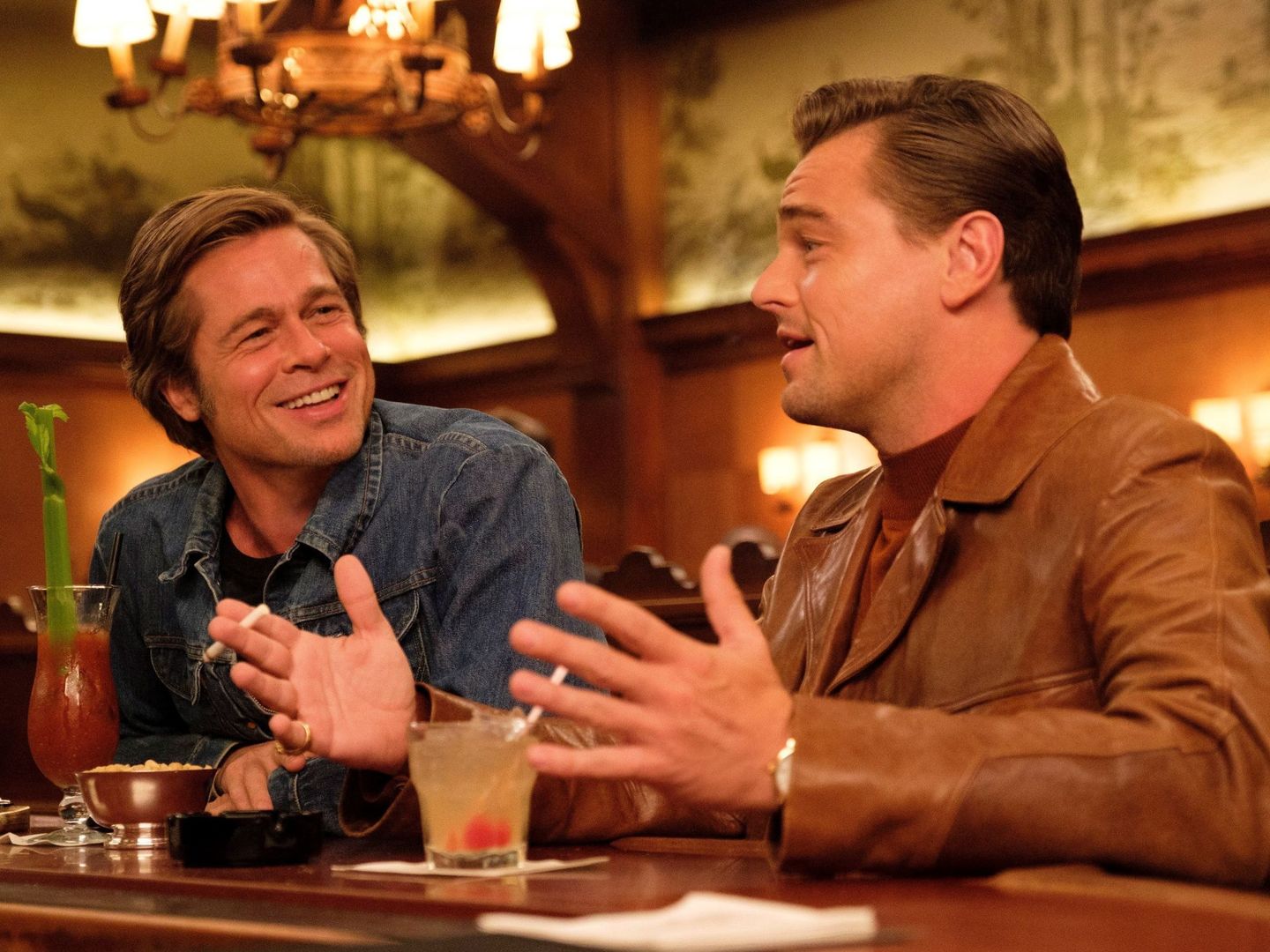 Brad Pitt y Leonardo DiCaprio en 'Érase una vez en Hollywood'. (Sony Pictures)