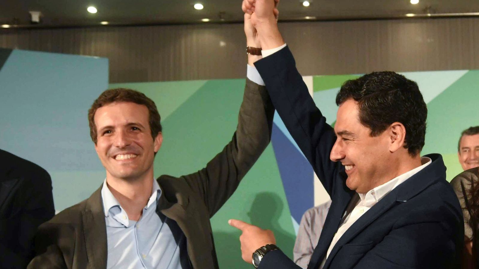 Foto: Pablo Casado, presidente del PP, y Juanma Moreno, presidente del PP-A (Efe).